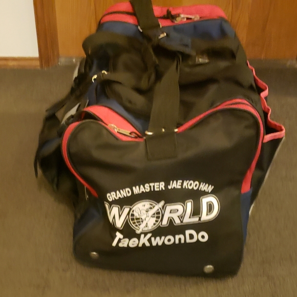 VISION TAEKWONDO GEAR BAG - Picture 4 of 6